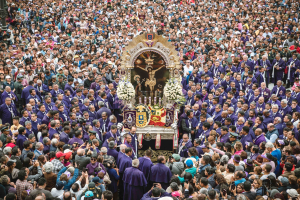 El Señor de los Milagros, Patrono de la Espiritualidad Religiosa de Perú, es la principal celebración religiosa de ese país y una de las procesiones católicas más grandes del mundo.