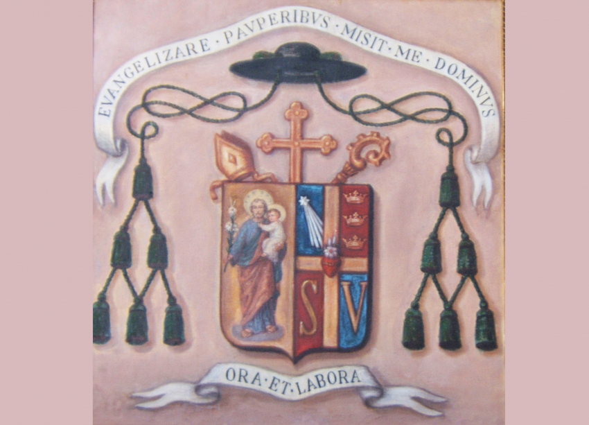 Escudo episcopal de Monseñor Thiel.