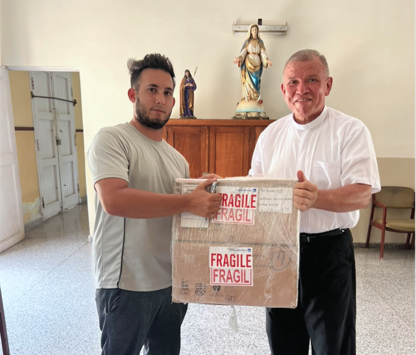 Iglesia en Costa Rica dona 20 mil hostias a Cuba