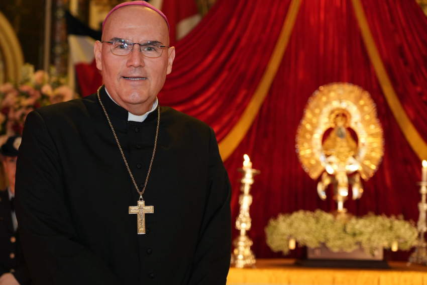 ¡Reina de Costa Rica, sigue enseñándonos que todos somos hermanos!