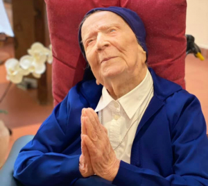 Falleció la religiosa considerada la persona más longeva del mundo