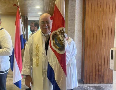 El Padre Marvin Benavides es párroco en San Miguel de Escazú.