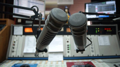 La responsabilidad social de los medios y la urgencia de un criterio humano y social sobre las frecuencias de Radio y Televisión