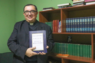 Sacerdote publica libro sobre la Conversión de San Pablo