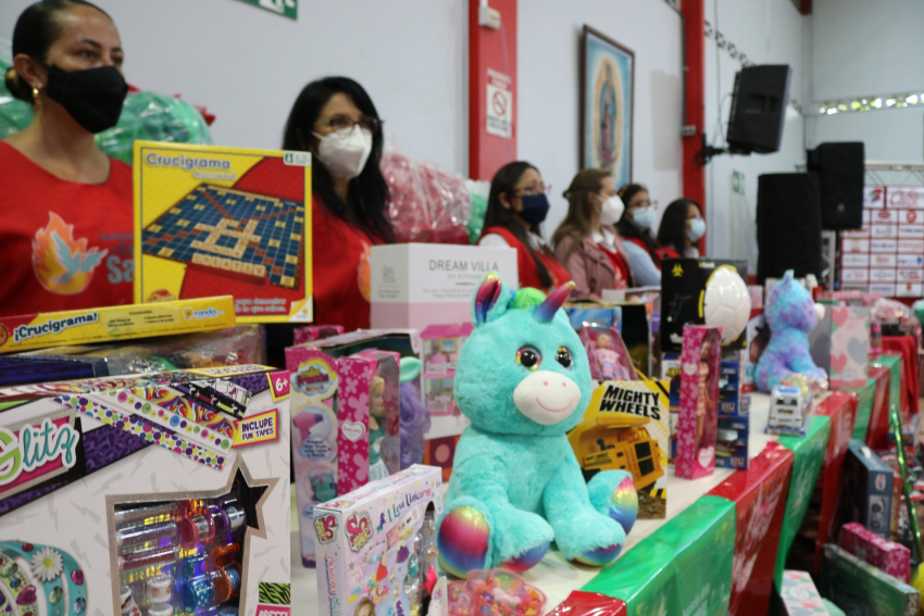 Obras del Espíritu Santo prepara tradicional fiesta navideña para 35 mil niños