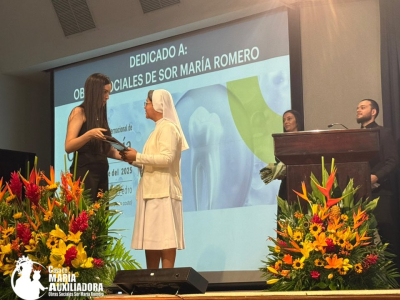 Universidad Latina reconoce labor de obras sociales de Sor Mar&iacute;a Romero