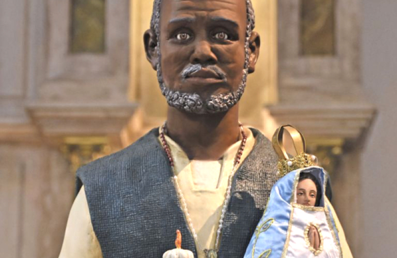 “La miraré y me dejaré mirar por Ella”