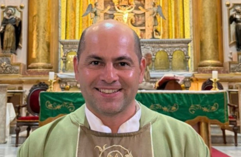 “Creemos en la Biblia porque confiamos  en la Iglesia que nos la entregó”