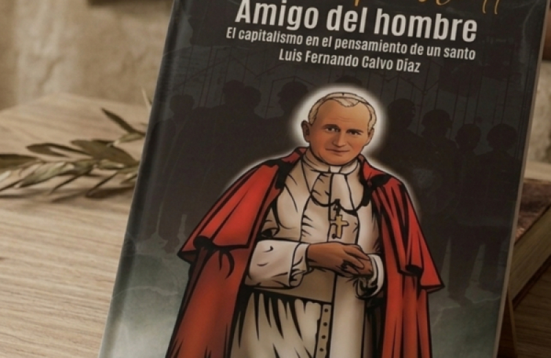 Presentan libro sobre San Juan Pablo II